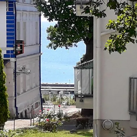 Apartmán Komfortferienwohnungen *